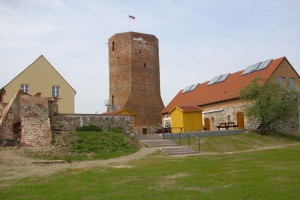 Löcknitzer Burg und Sitz der Tourismusinformation